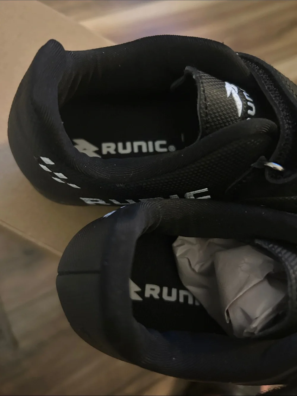 RUNIC Kids Black Soccer/Football Outdoor Athletic shoe.  Brand new w/o tags